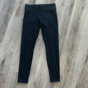 HUE leggings medium